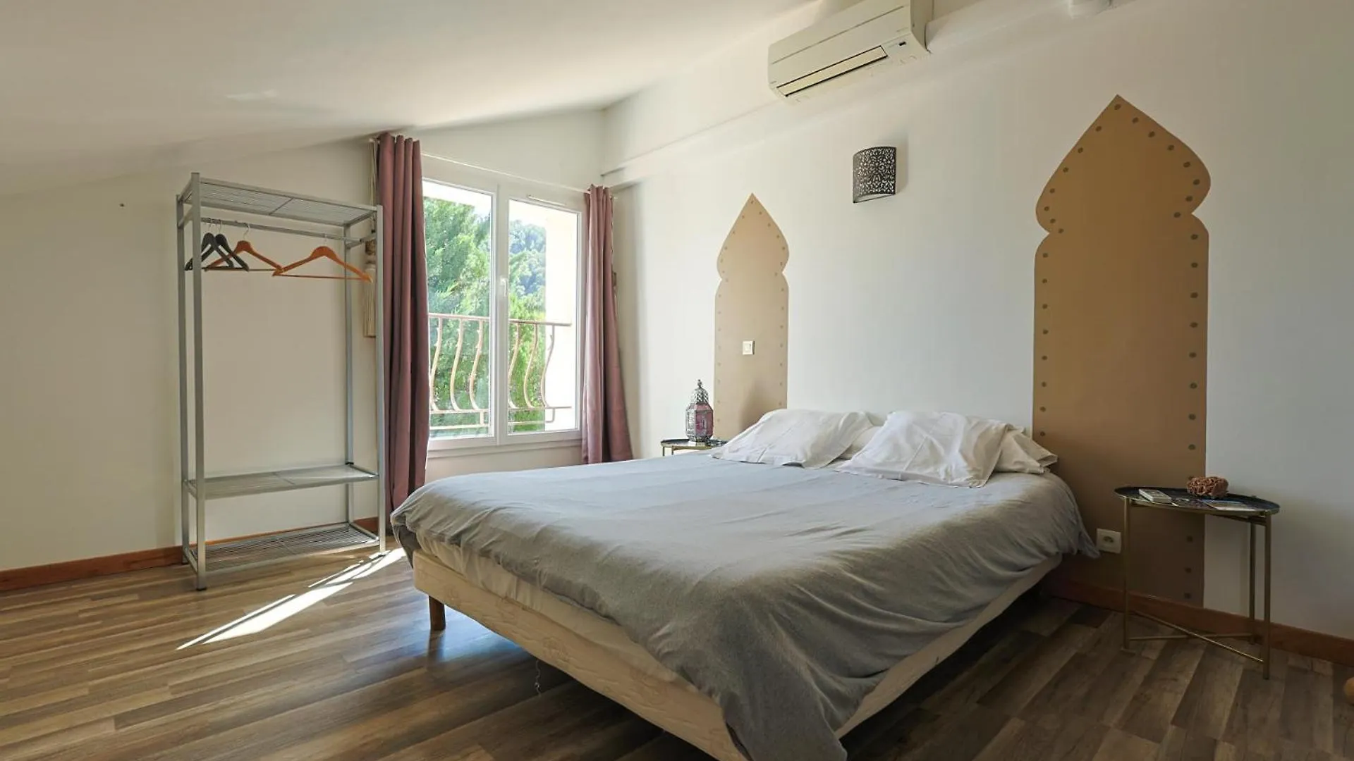Auberge les Galets Peyruis 3*,