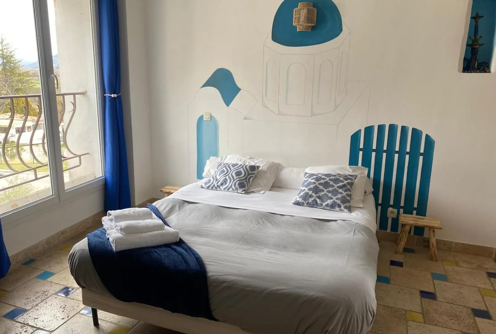 Auberge les Galets Peyruis Hotel