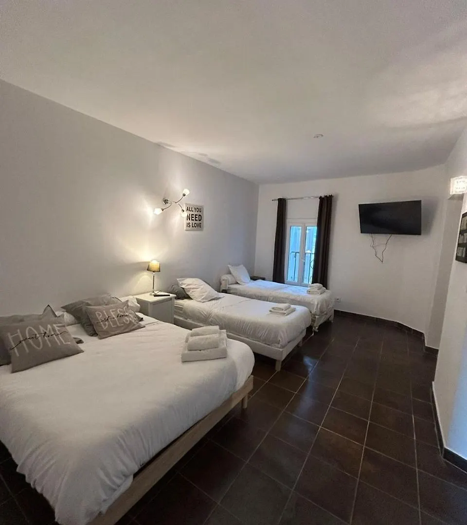 Auberge Les Galets Peyruis ホテル
